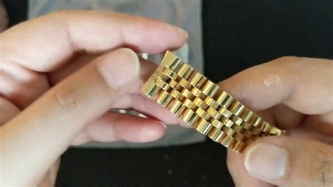 how to polish gold watch.